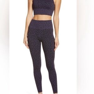 Zella - Elevate purple and black animal print leggings and sports bra set